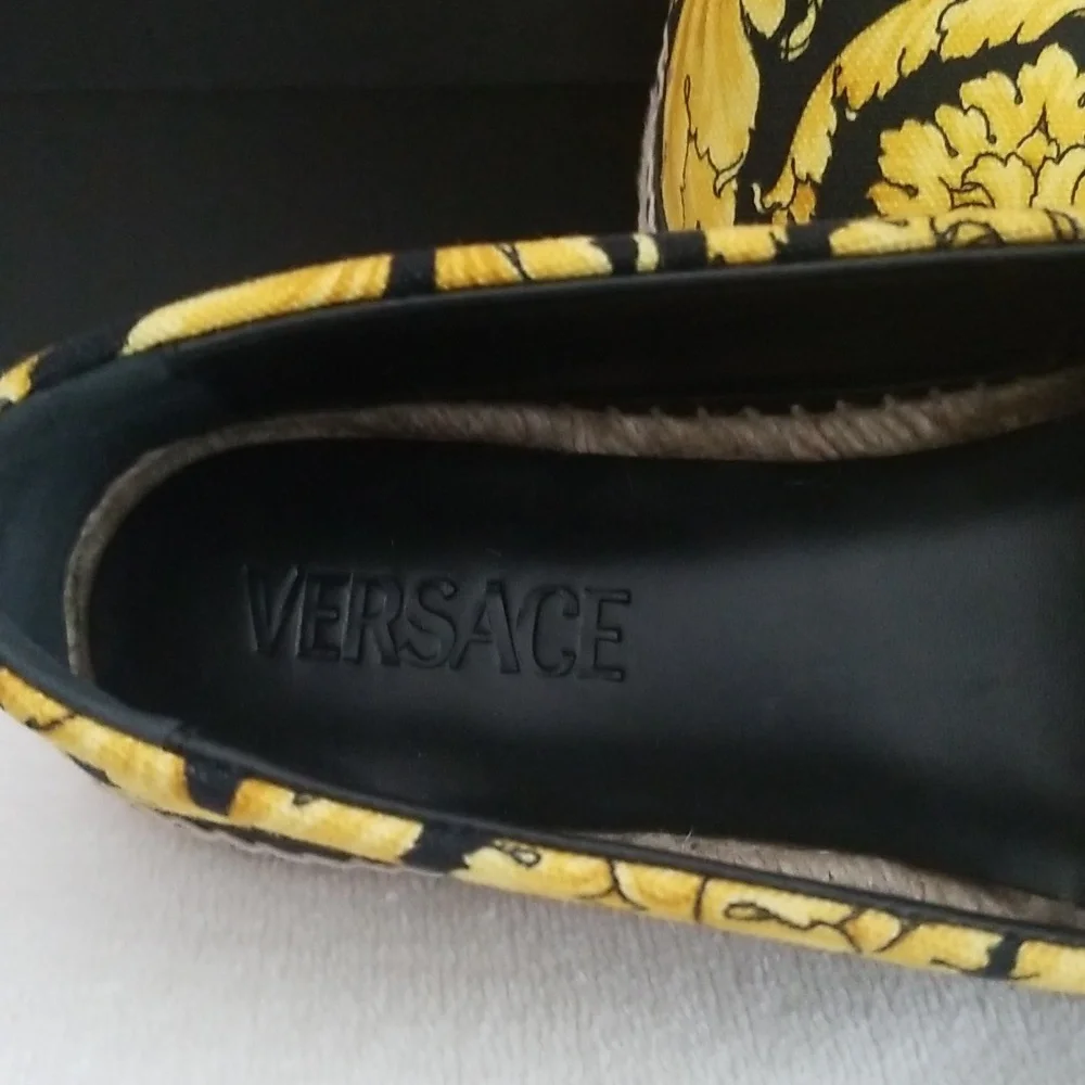 New Versace Barocco-Print Canvas Espadrilles - Picture 8 of 10